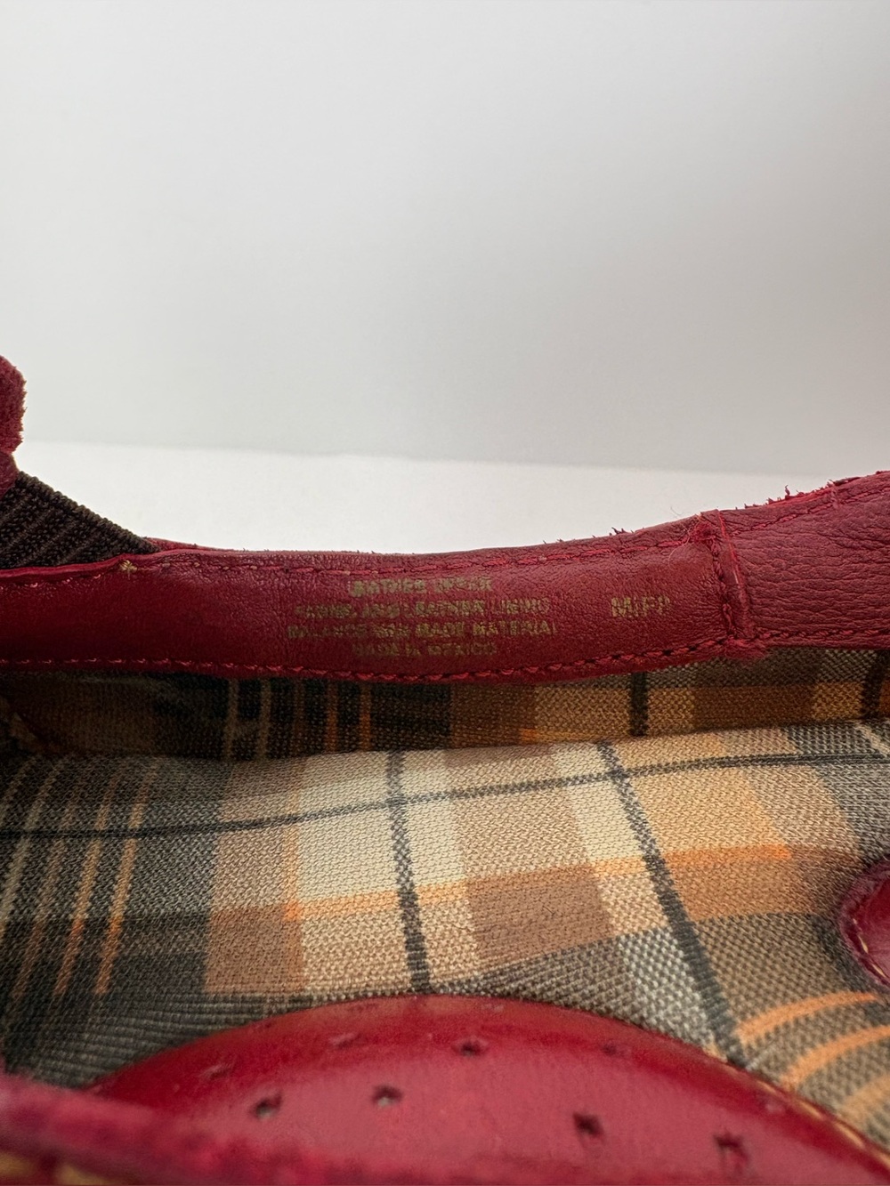 Born Red Leather Slip On Loafers Women's Sz 7.5 Shoes - Picture 9 of 16